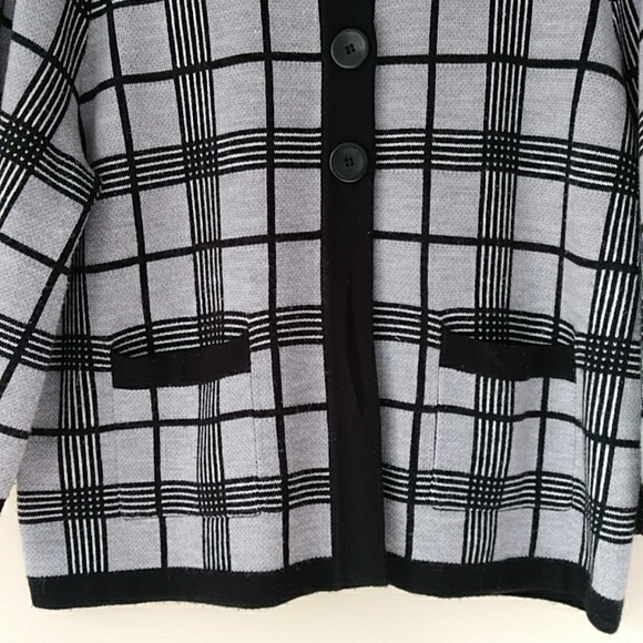 Designers Originals Plaid Windowpane Acrylic Sweater Jacket LARGE Black Gray - Picture 4 of 10